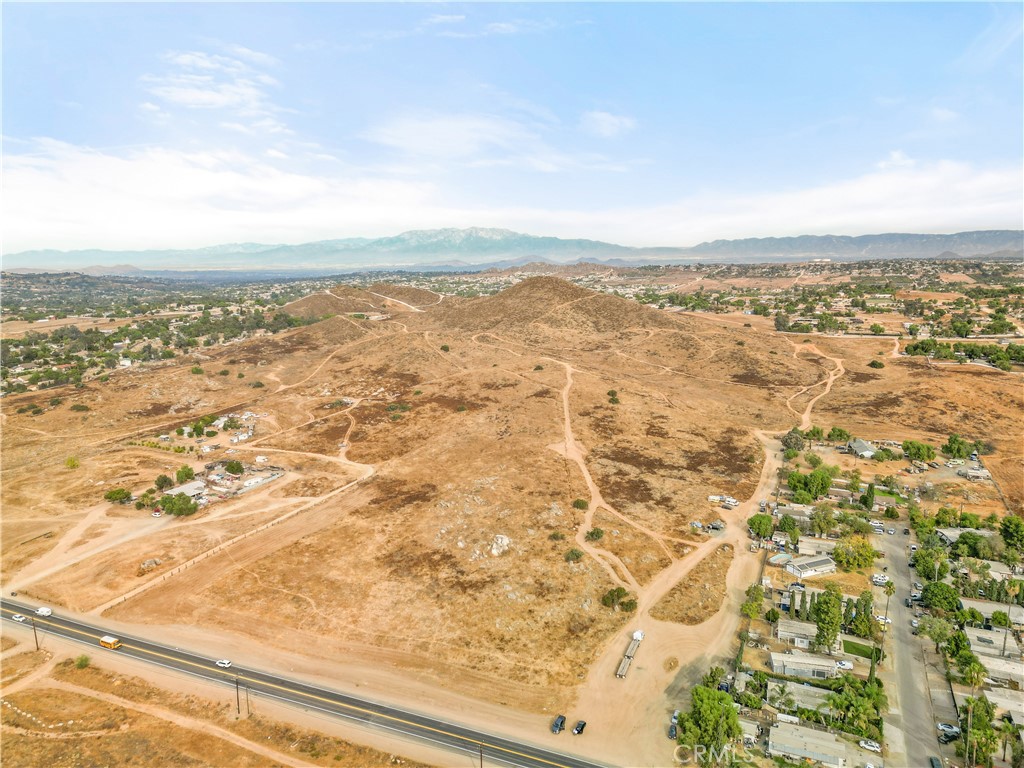 MLS #OC25266278 image #3