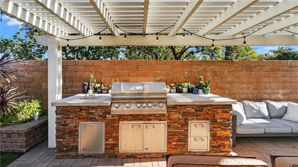 MLS #OC25266286 image #42