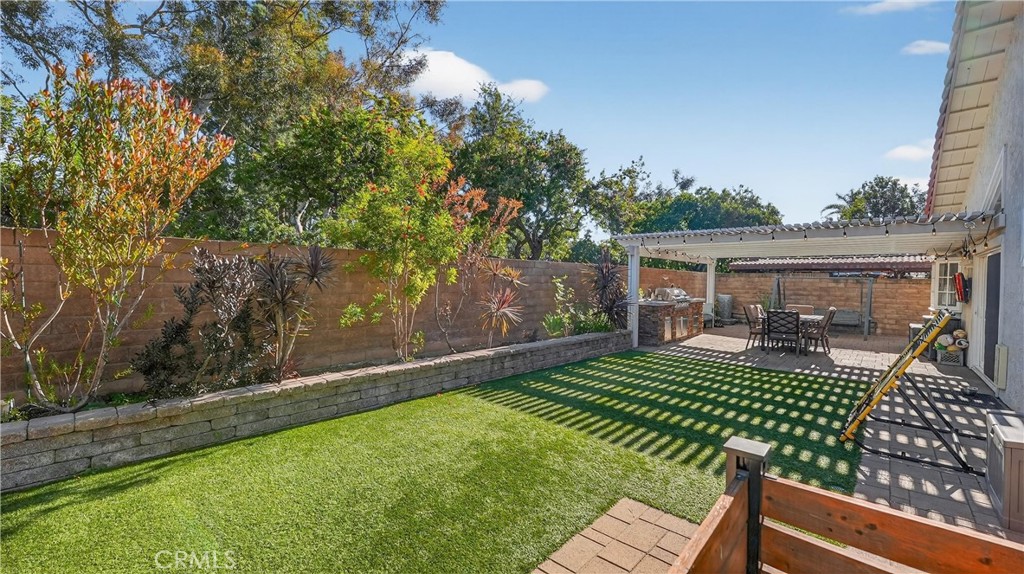 MLS #OC25266286 image #45