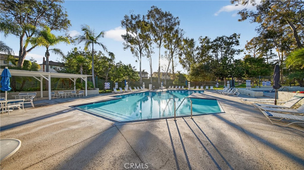 MLS #OC25266286 image #47