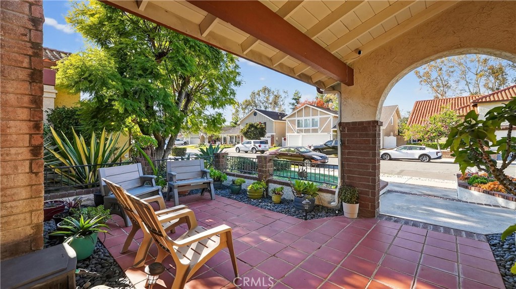 MLS #OC25266286 image #7