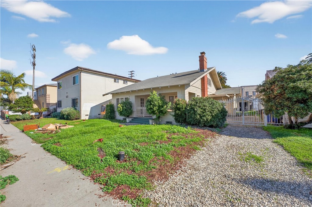 MLS #OC25266317 image #18