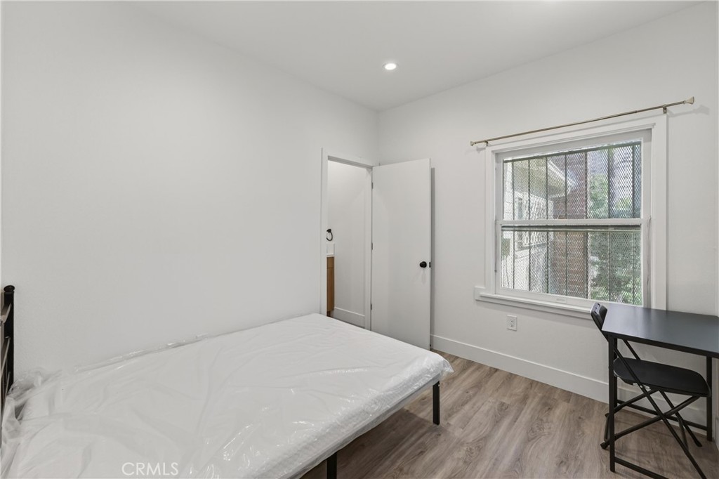 MLS #OC25266317 image #19