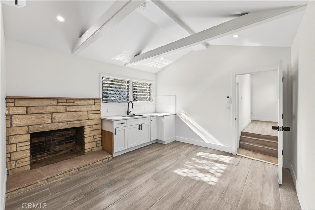 MLS #OC25266317 image #24