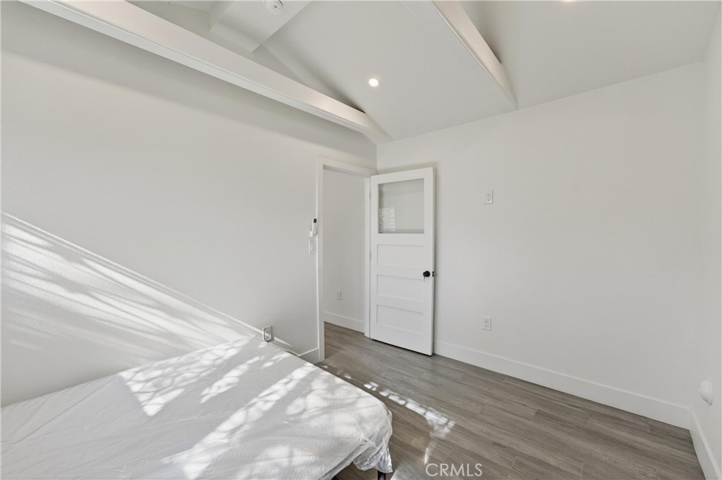 MLS #OC25266317 image #27