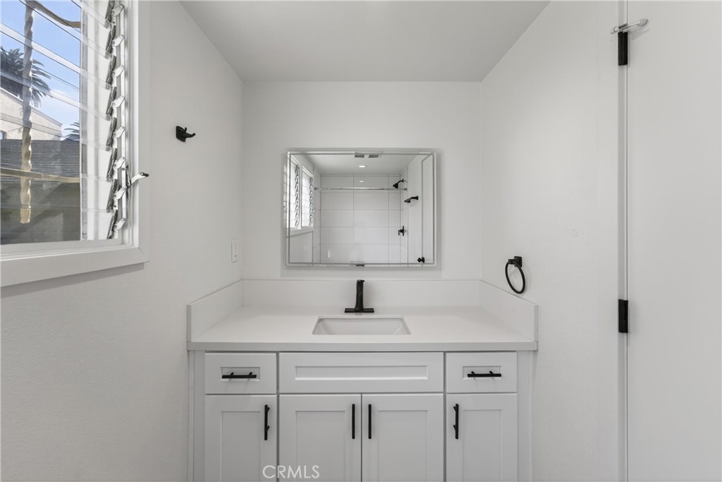 MLS #OC25266317 image #28