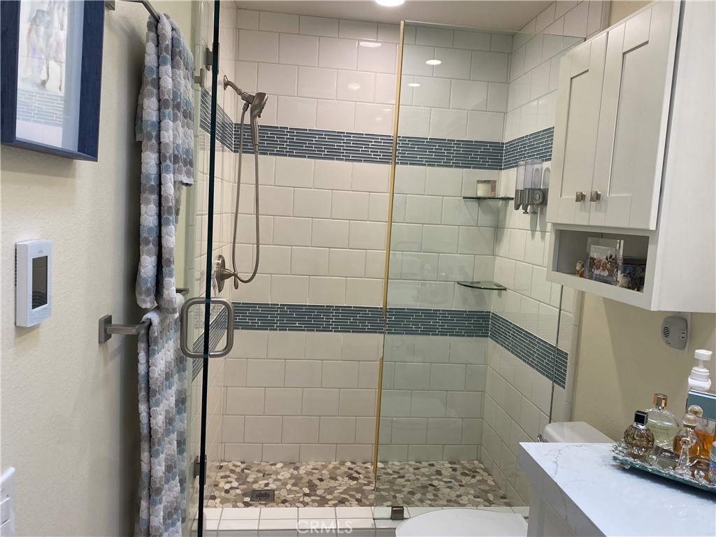 MLS #OC25266334 image #17