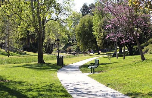 MLS #OC25266334 image #39