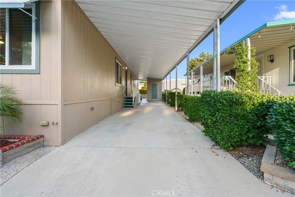 MLS #OC25266361 image #27