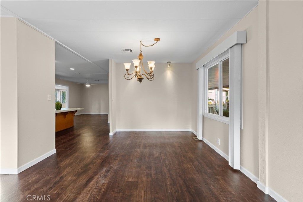 MLS #OC25266361 image #8