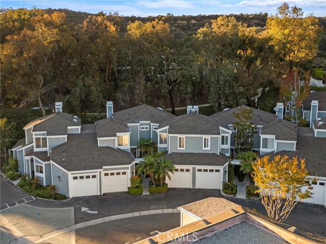 MLS #OC25266400 image #2