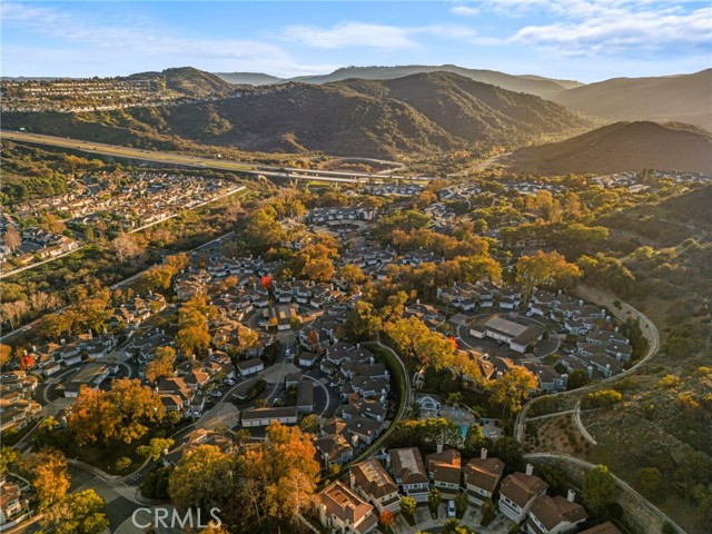 MLS #OC25266400 image #41