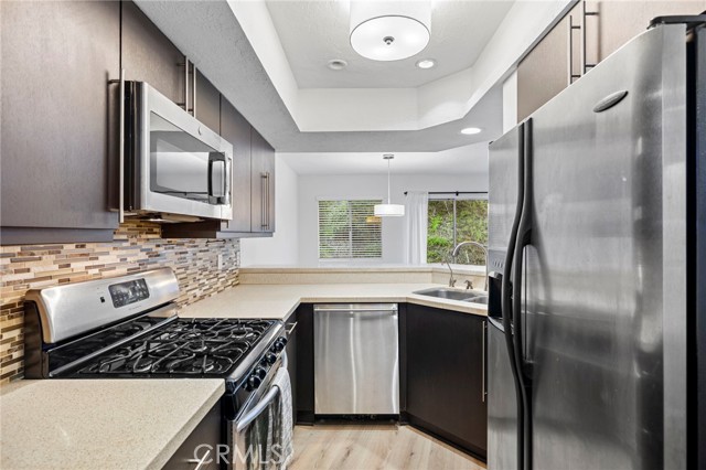 MLS #OC25266400 image #7