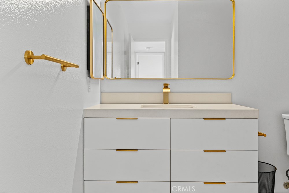 MLS #OC25266401 image #19