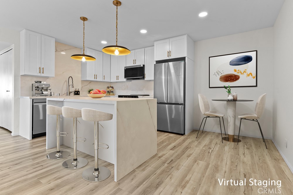 MLS #OC25266401 image #2