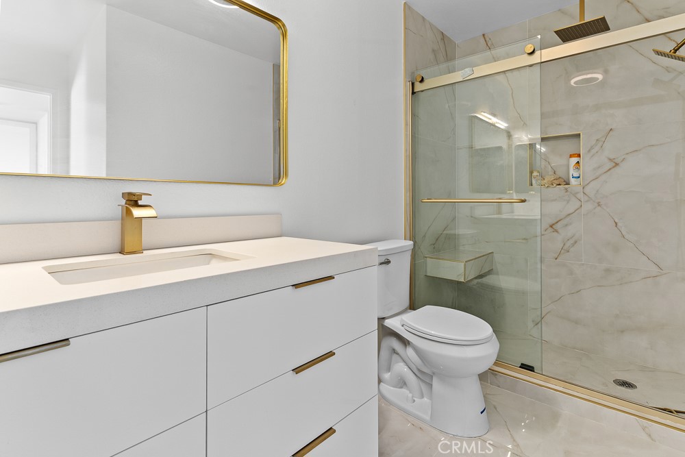 MLS #OC25266401 image #20