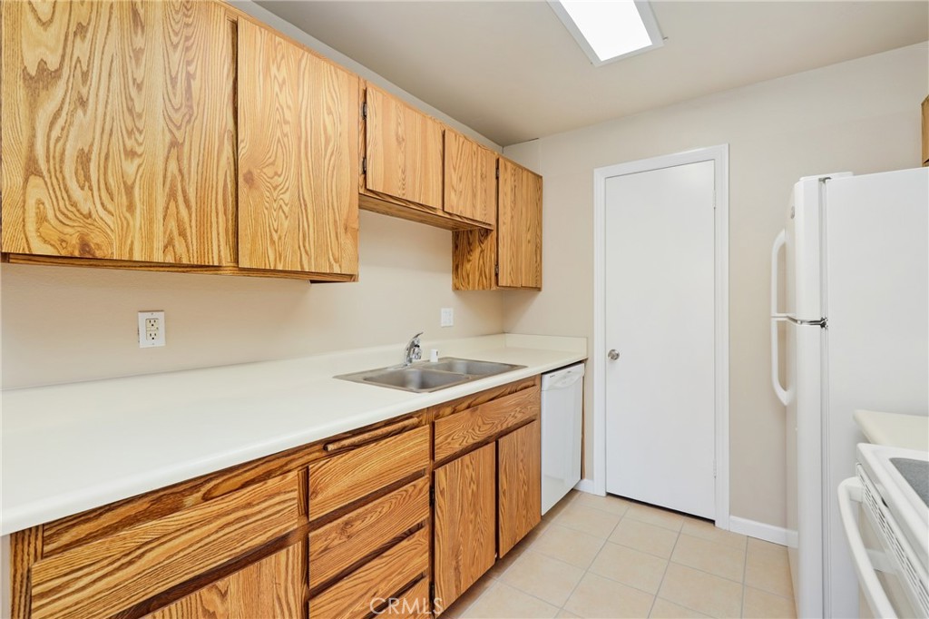 MLS #OC25266416 image #12