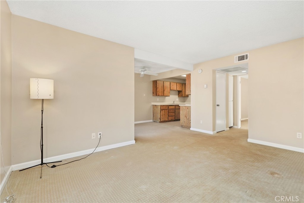 MLS #OC25266416 image #4