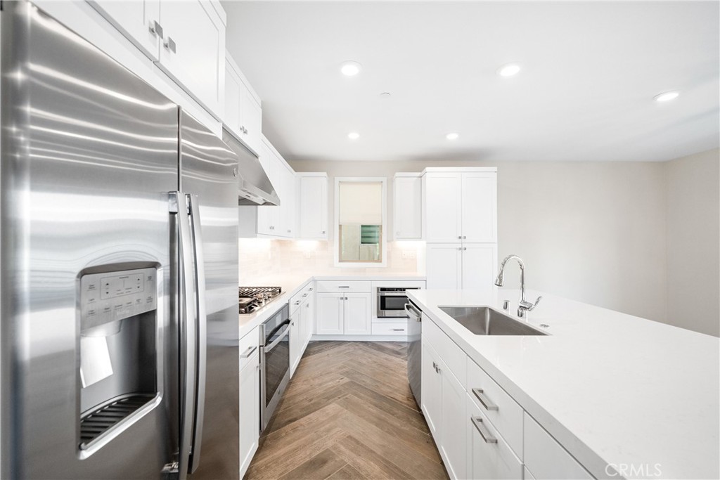 MLS #OC25266454 image #13