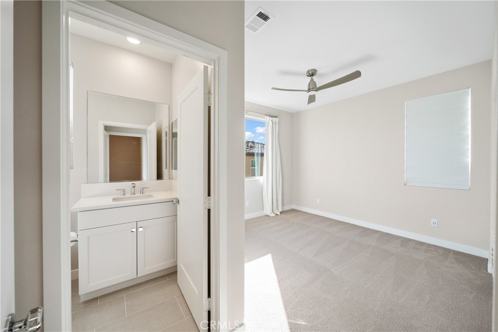 MLS #OC25266454 image #21