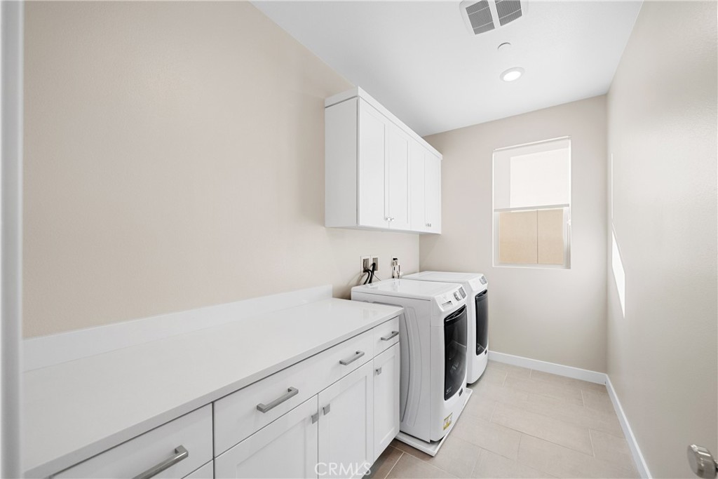 MLS #OC25266454 image #27