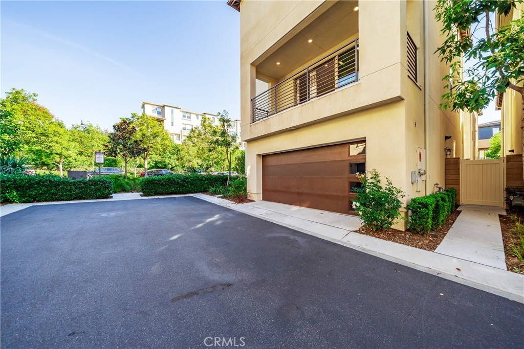 MLS #OC25266454 image #3