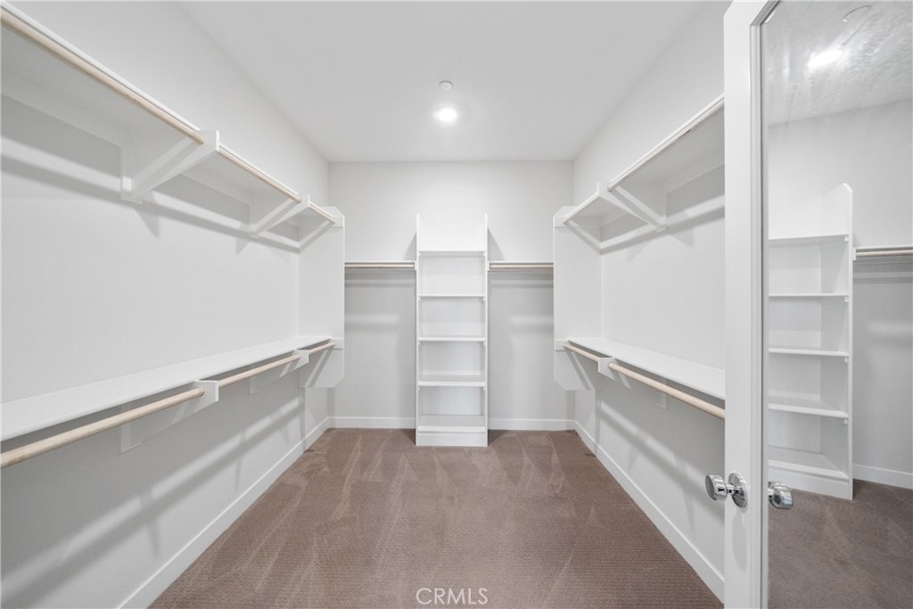 MLS #OC25266454 image #34