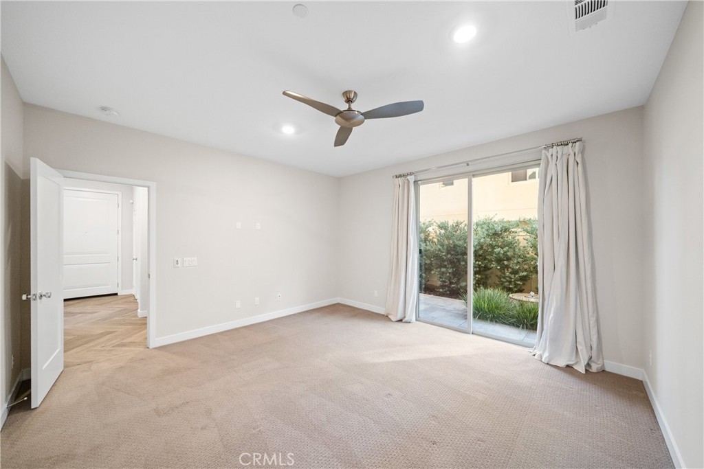 MLS #OC25266454 image #8