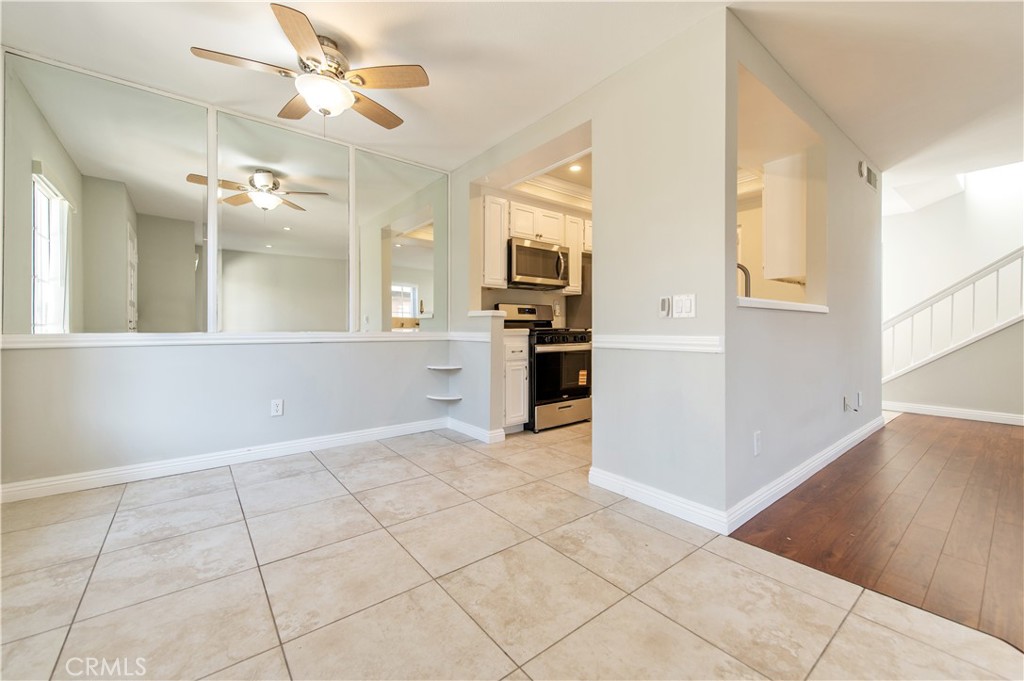 MLS #OC25266499 image #3