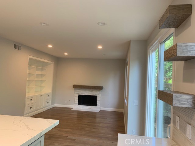 MLS #OC25266511 image #5