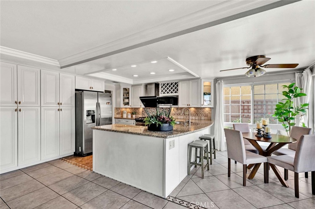 MLS #OC25266519 image #22