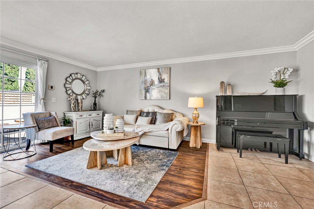 MLS #OC25266519 image #27