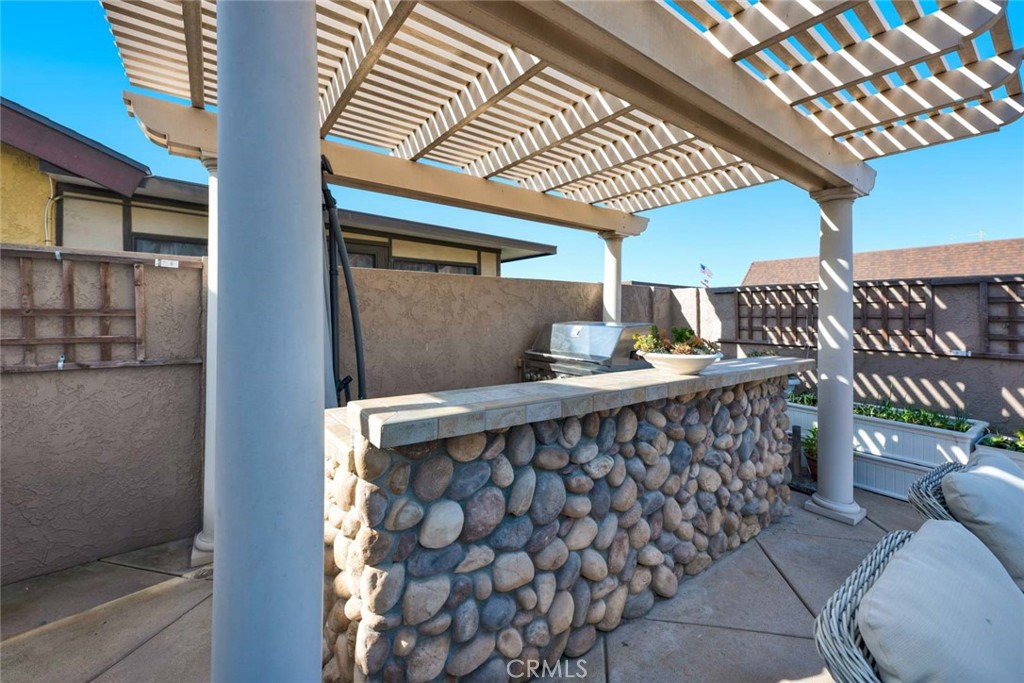 MLS #OC25266519 image #56