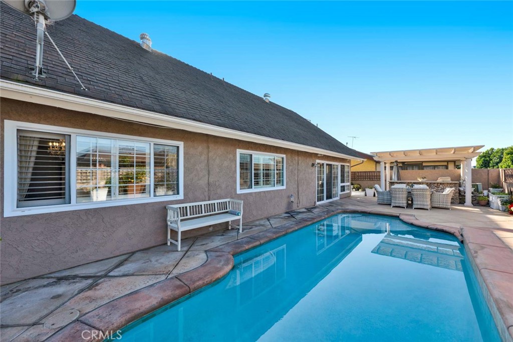 MLS #OC25266519 image #63