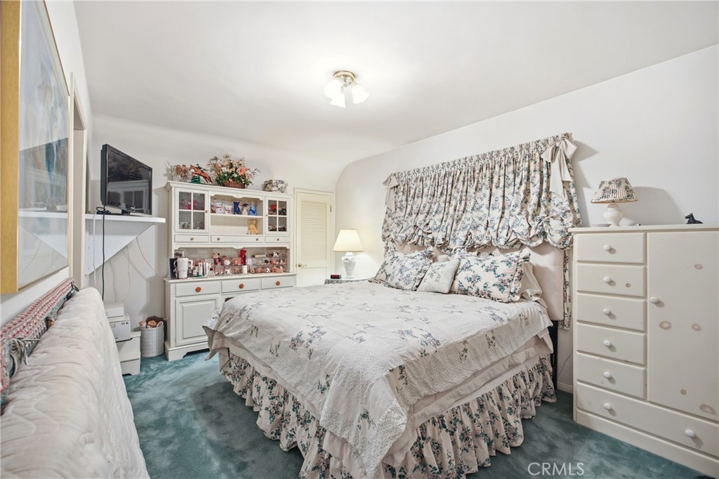 MLS #OC25266534 image #13