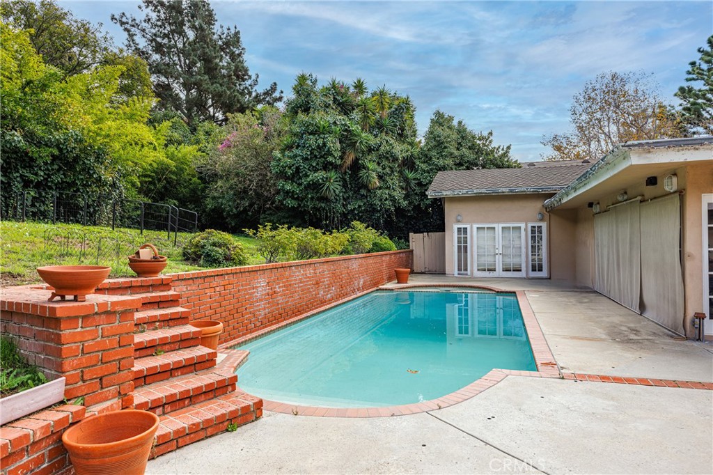 MLS #OC25266534 image #34