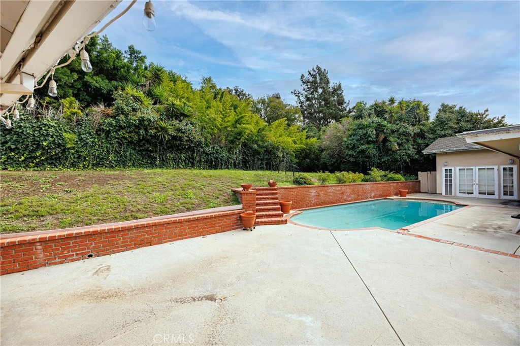 MLS #OC25266534 image #35