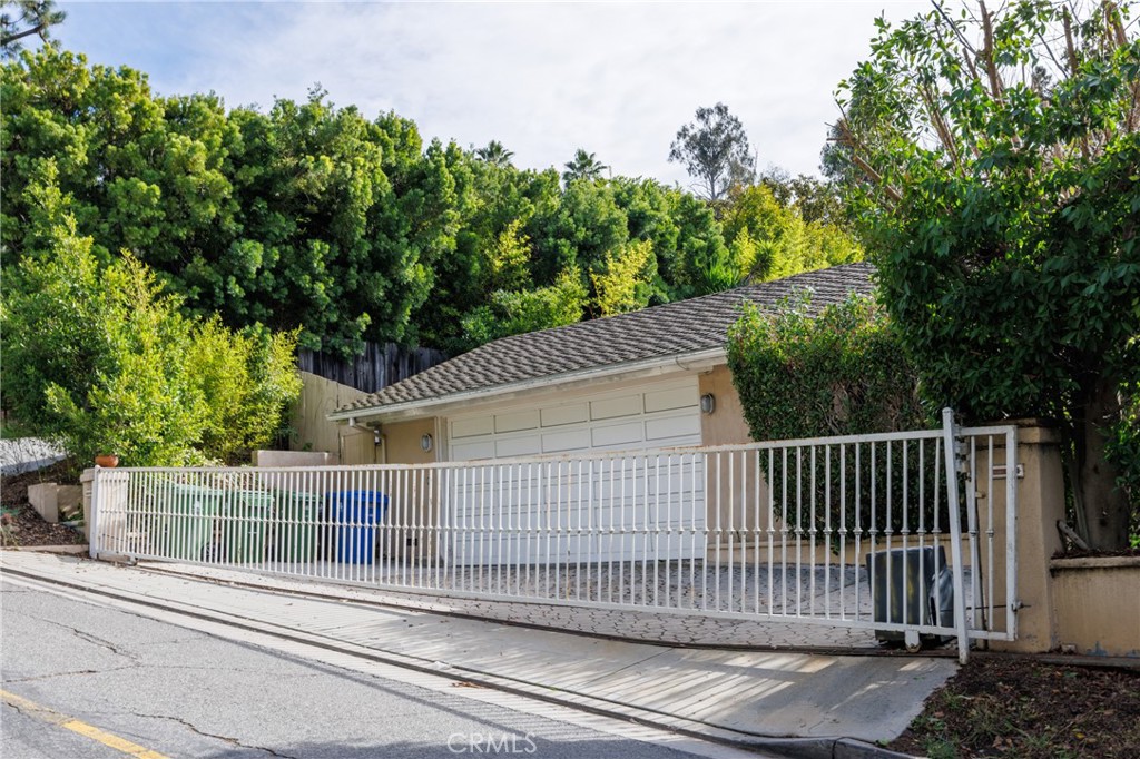 MLS #OC25266534 image #36