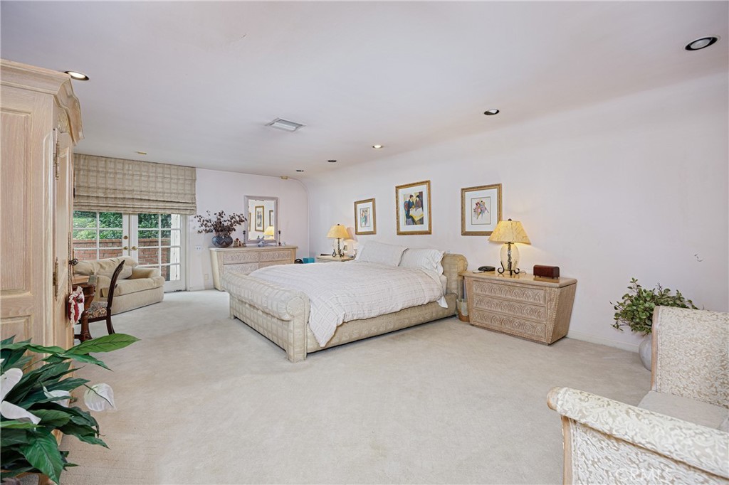 MLS #OC25266534 image #9