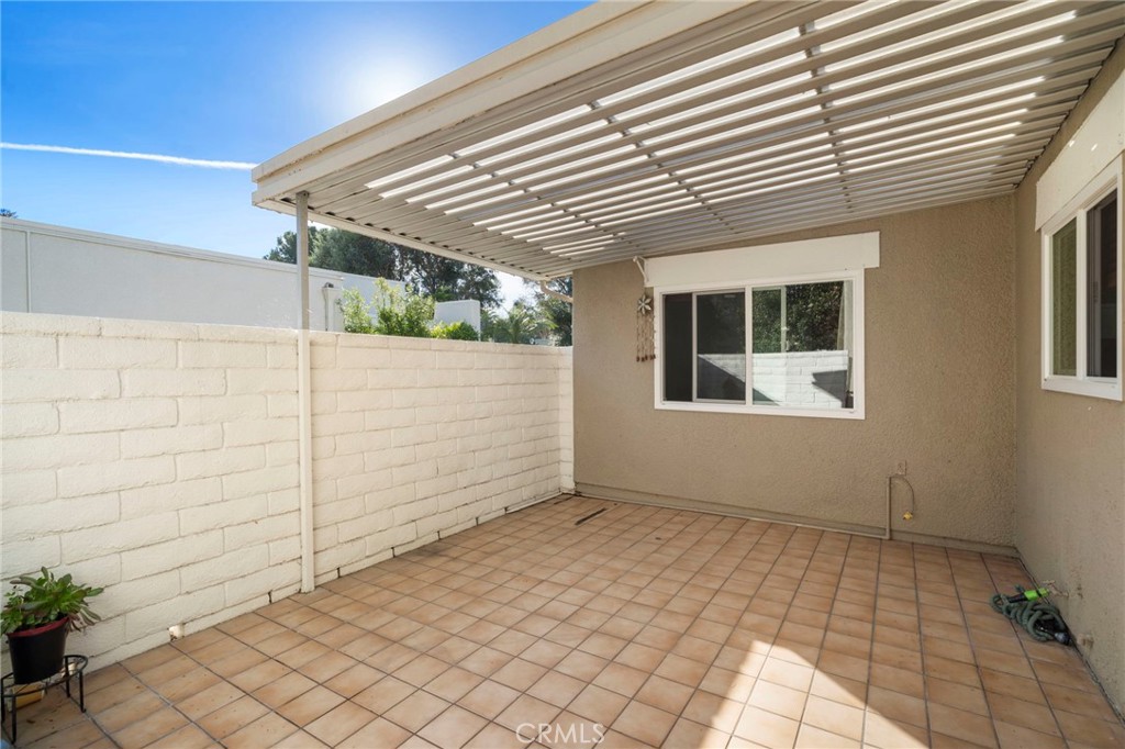 MLS #OC25266539 image #17