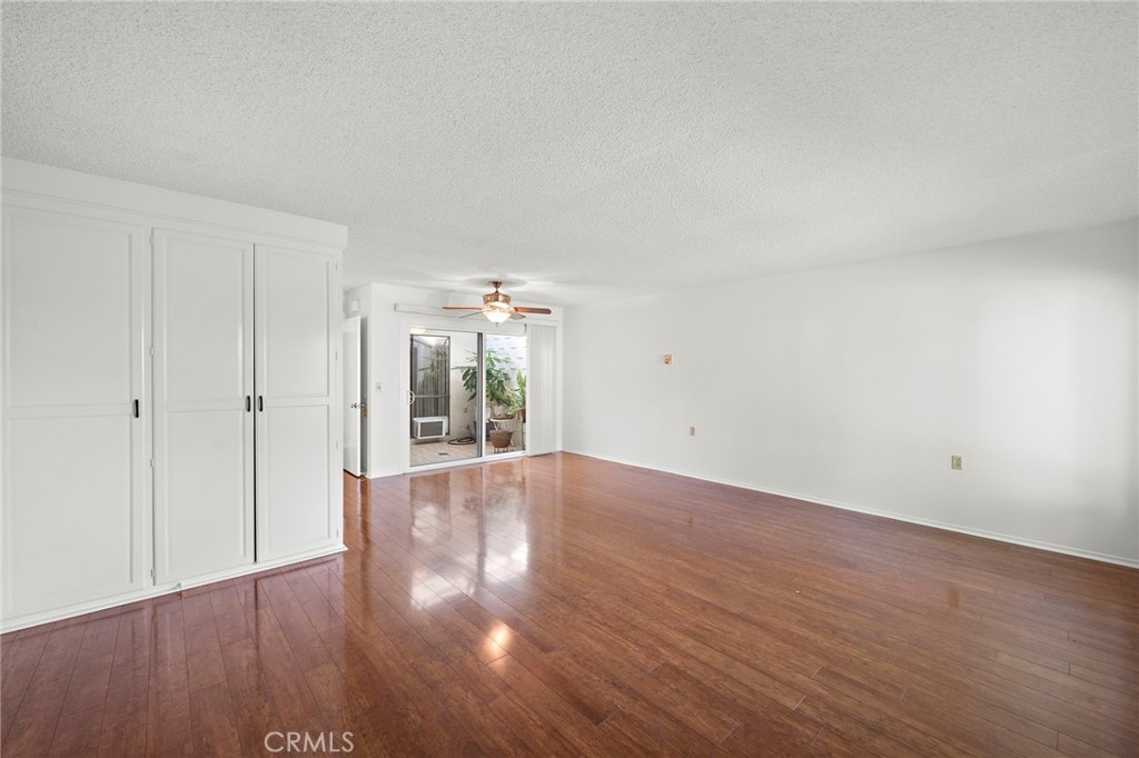 MLS #OC25266539 image #3