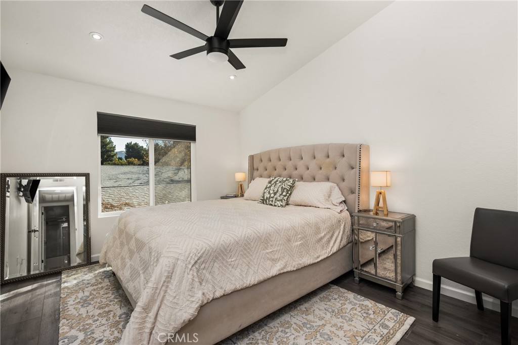 MLS #OC25266625 image #19