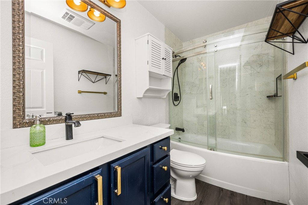 MLS #OC25266625 image #24