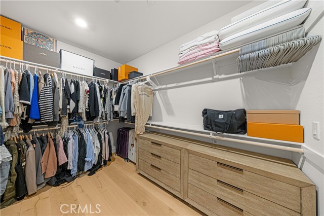 MLS #OC25266626 image #23