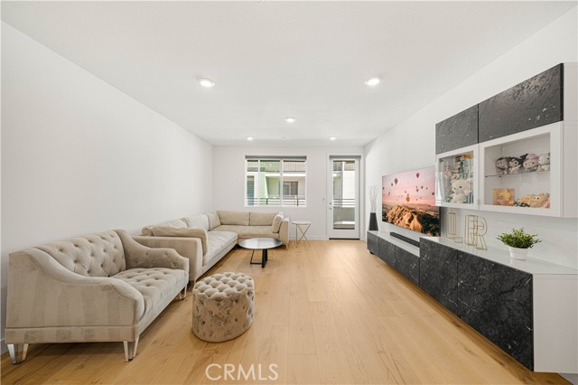 MLS #OC25266626 image #6