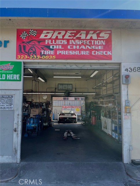 MLS #OC25266647 img 3