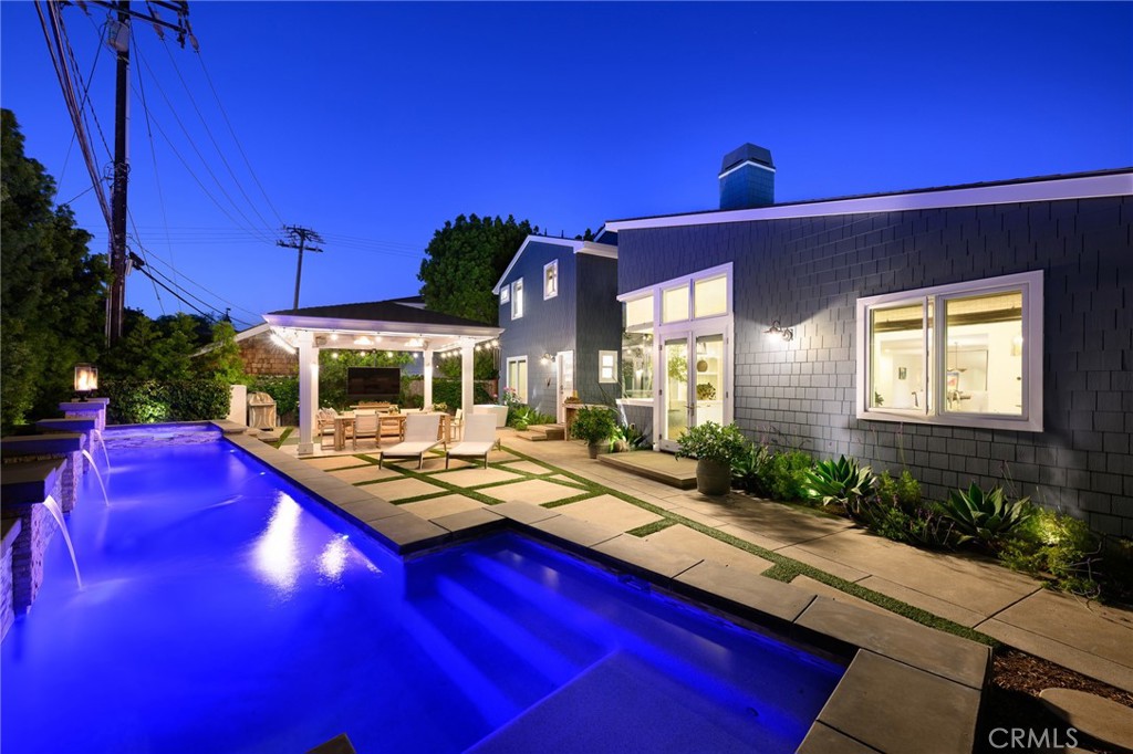 MLS #OC25266703 image #2