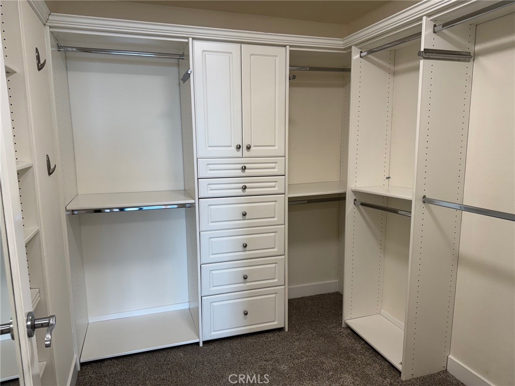 MLS #OC25266715 image #16