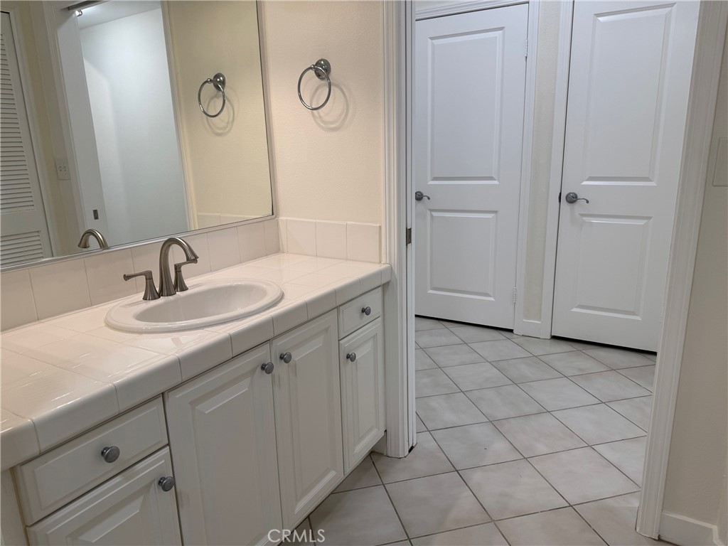 MLS #OC25266715 image #18