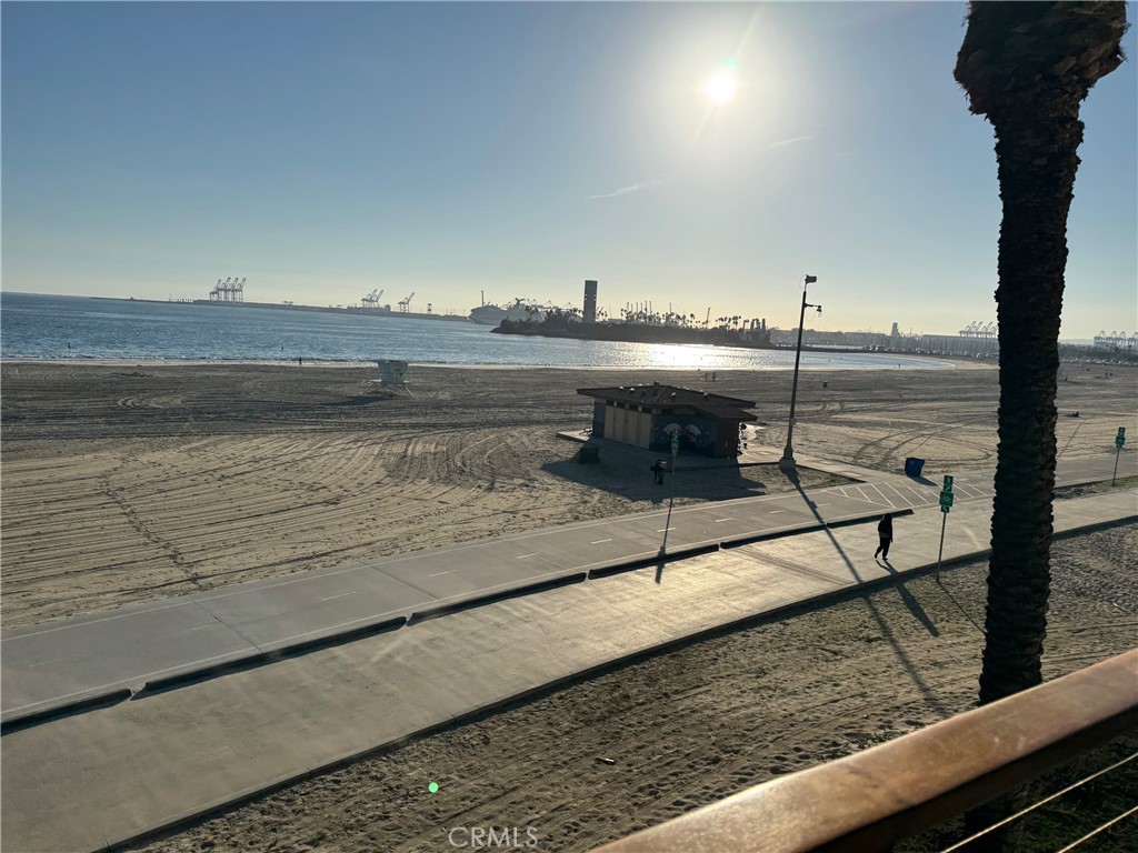 MLS #OC25266715 image #4